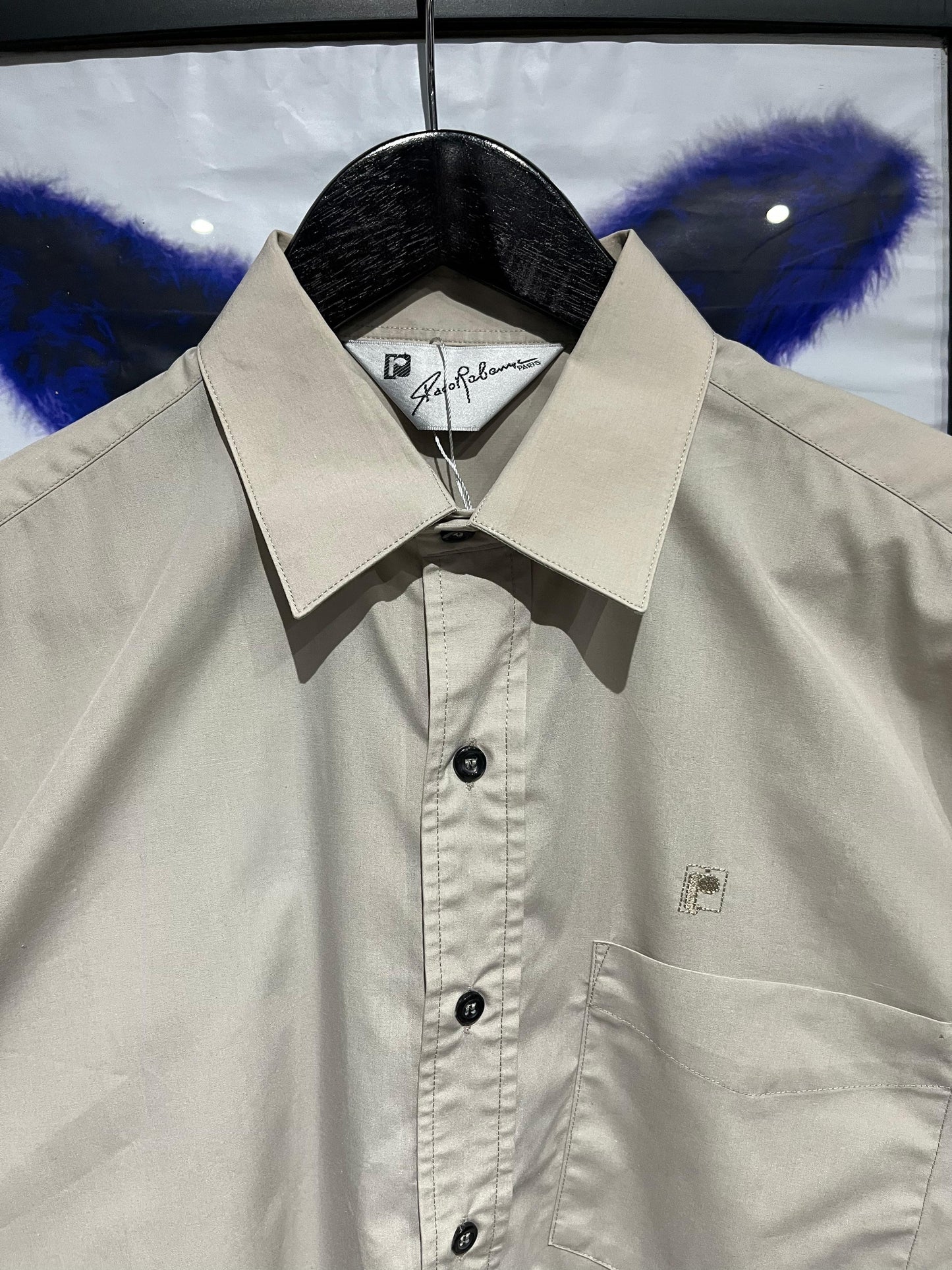 Vintage shirt 
Paco Ravanne
Talla:M