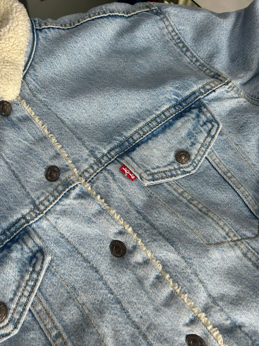 Levi’s sherpa